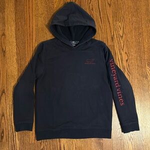 Vineyard vines hoodie